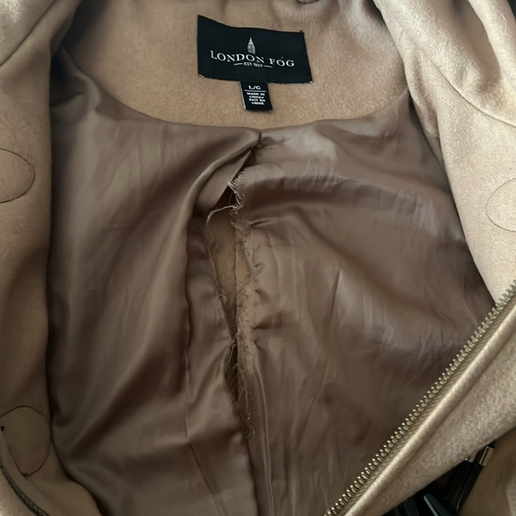 - Camel color, London Fog wool coat - Picture 6 of 6